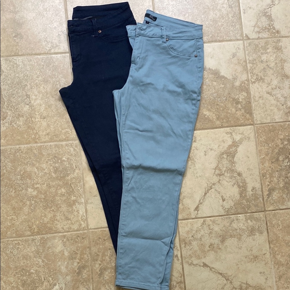 Maurice’s dark navy and 1822 Denim light blue Pants Set - lot of 2